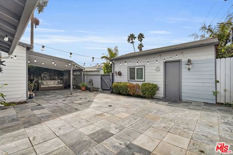 A home in Manhattan Beach