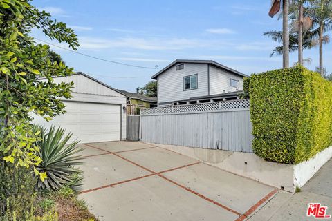 A home in Manhattan Beach