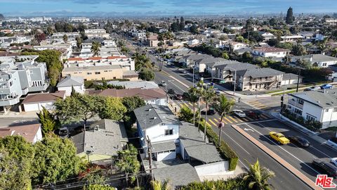 A home in Manhattan Beach