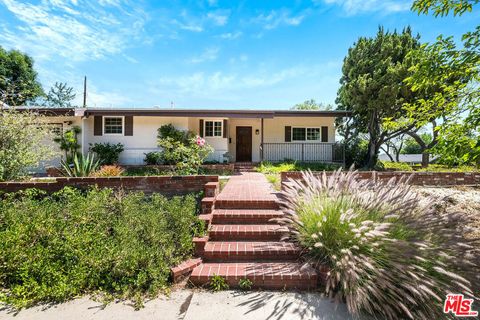 16314 Armstead Street Granada Hills CA 91344