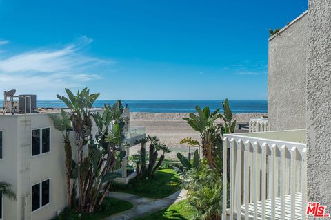 A home in Playa Del Rey