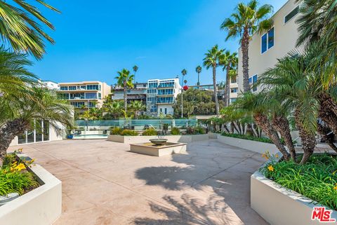 A home in Playa Del Rey