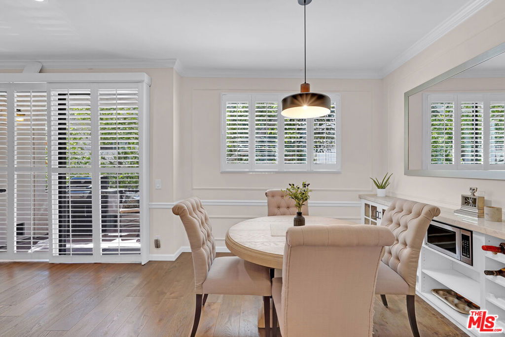 Properties 4 3480 Barham Boulevard 217