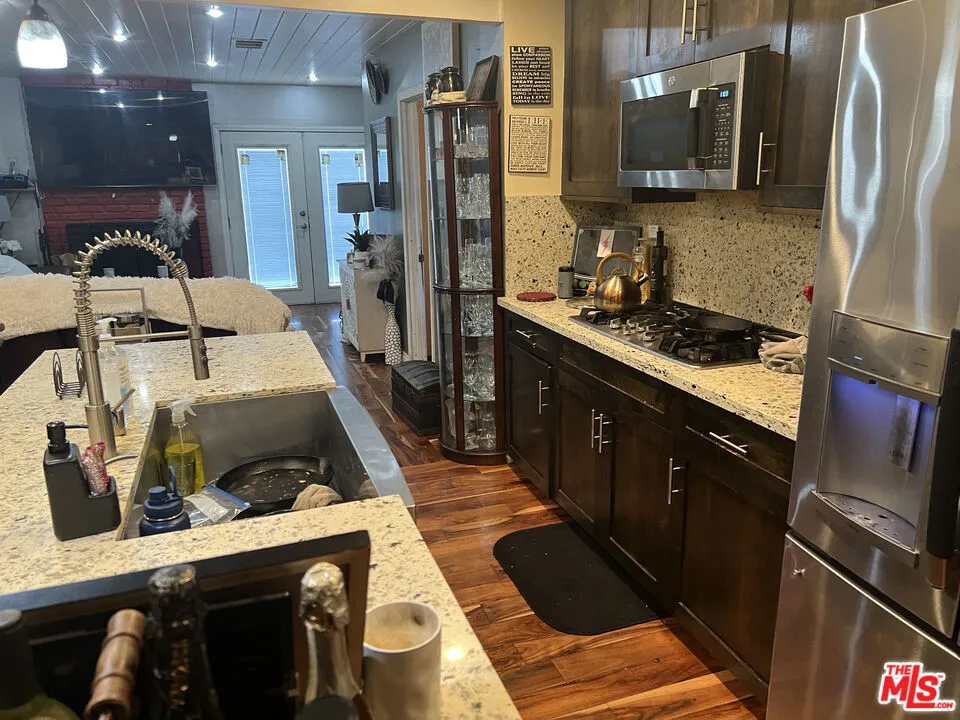 Long Beach, California 90805, United States, 3 Bedrooms Bedrooms, ,2 BathroomsBathrooms,Residential,Active,1801