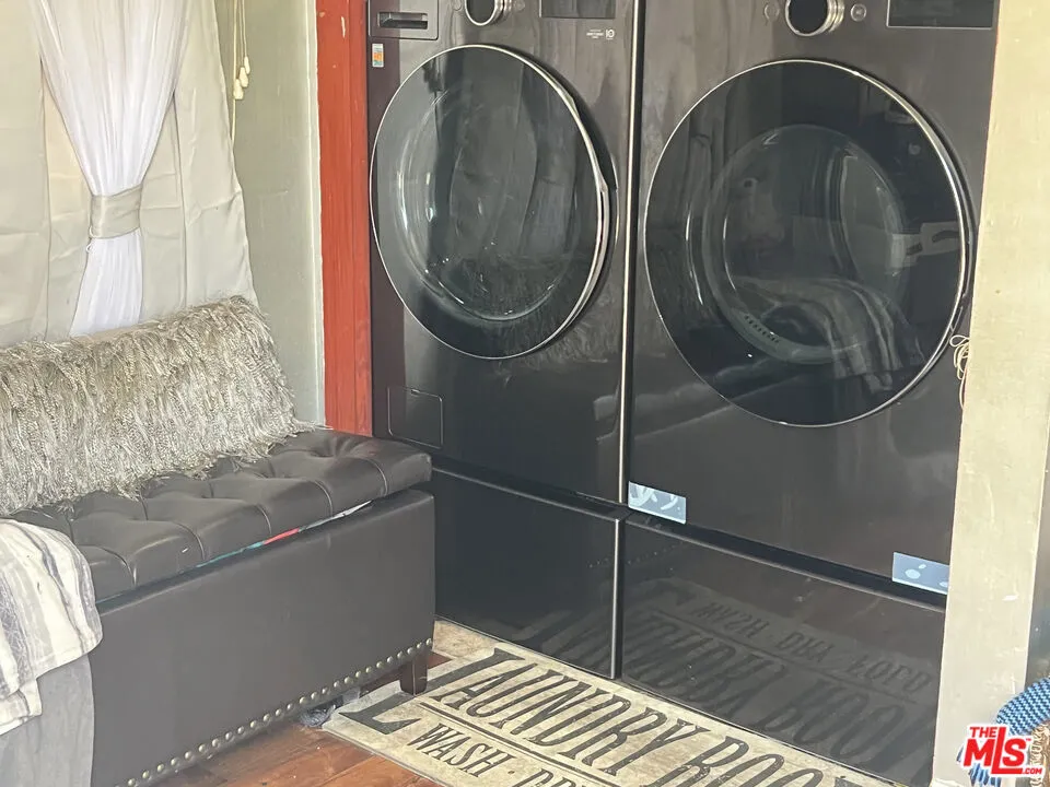 Long Beach, California 90805, United States, 3 Bedrooms Bedrooms, ,2 BathroomsBathrooms,Residential,Active,1801