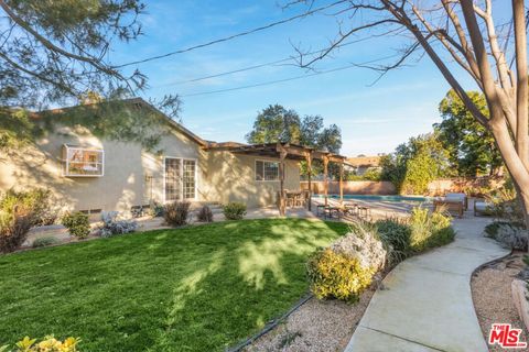 A home in Porter Ranch