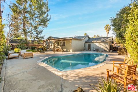 A home in Porter Ranch