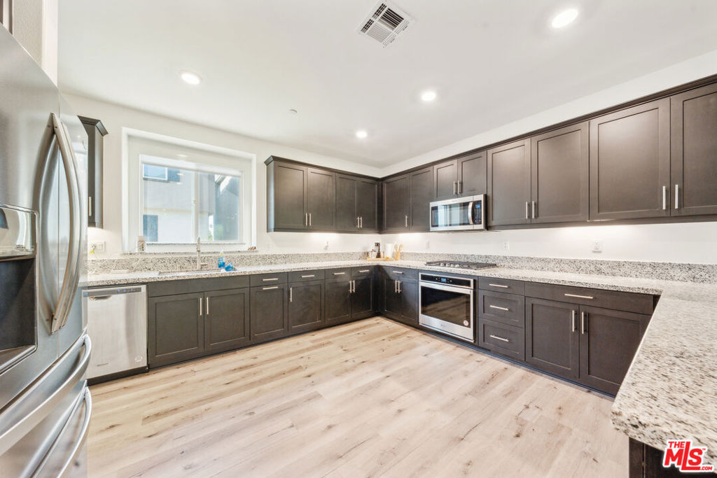 605 Daniel Freeman Circle