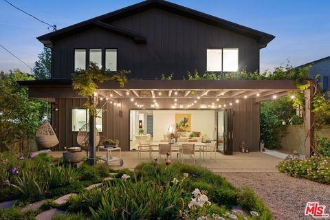 12555 Preston Way Los Angeles CA 90066