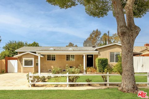 A home in Lake Balboa