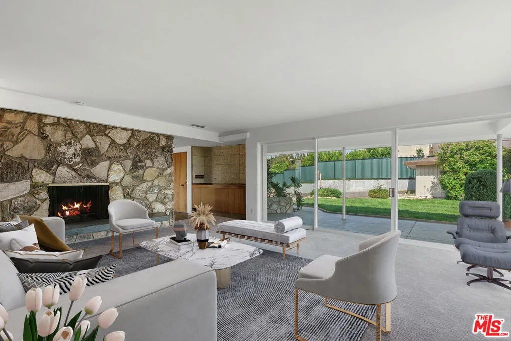 Beverly Hills, California 90210, United States, 5 Bedrooms Bedrooms, ,7 BathroomsBathrooms,Residential,Active,81760