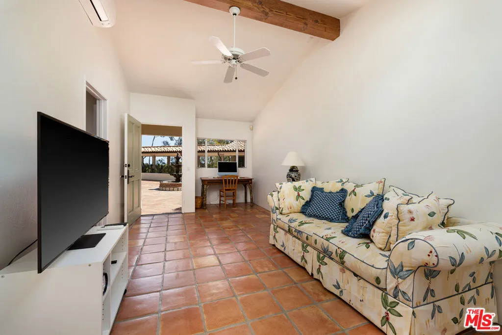 Santa Barbara, California 93108, United States, 4 Bedrooms Bedrooms, ,5 BathroomsBathrooms,Residential,Active,105408