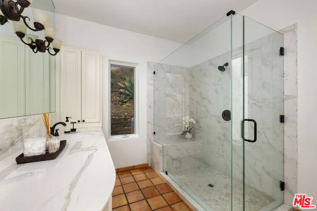 Santa Barbara, California 93108, United States, 4 Bedrooms Bedrooms, ,5 BathroomsBathrooms,Residential,Active,105408