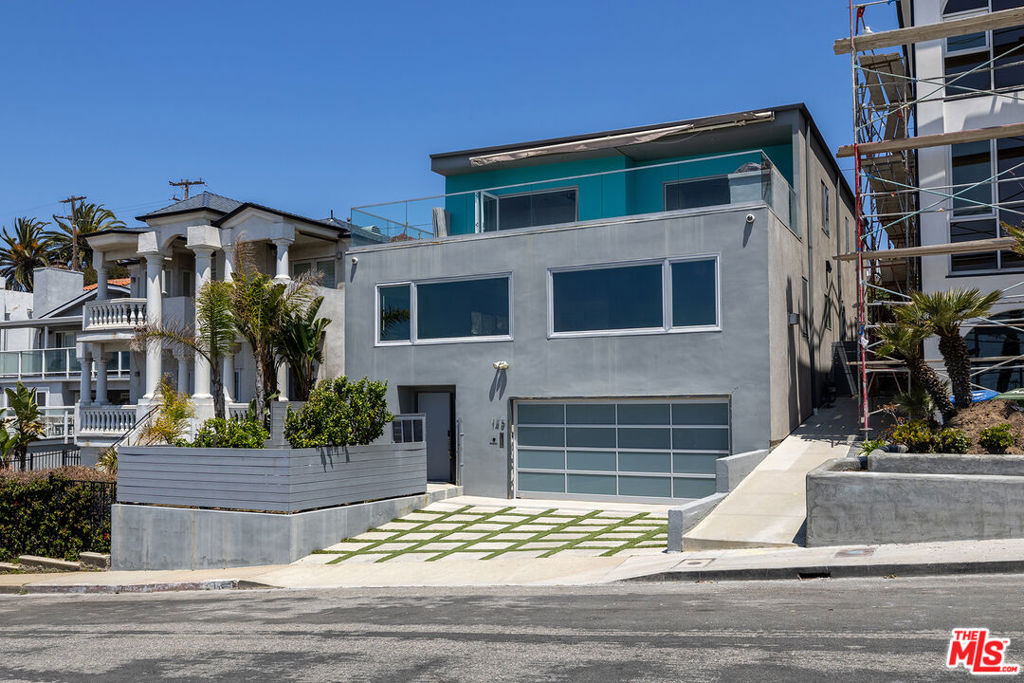 Properties 2 145 Napoleon Street