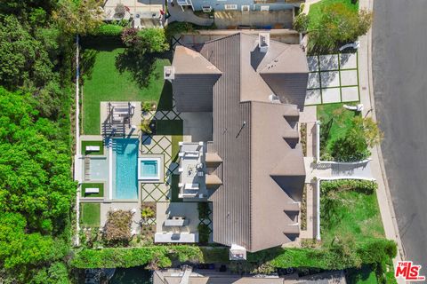 A home in Woodland Hills