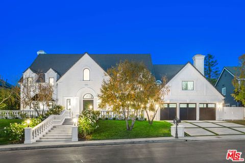 A home in Woodland Hills