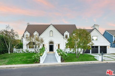 4608 Westchester Drive Woodland Hills CA 91364