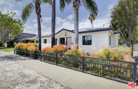 A home in North Hollywood