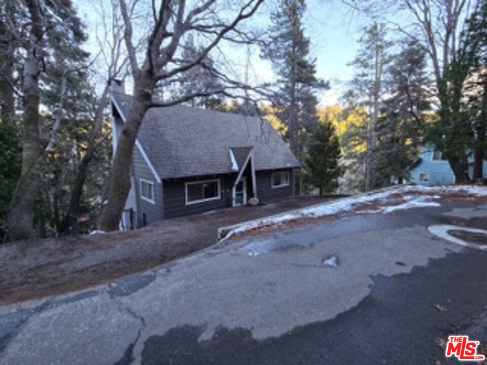 Listing image 6