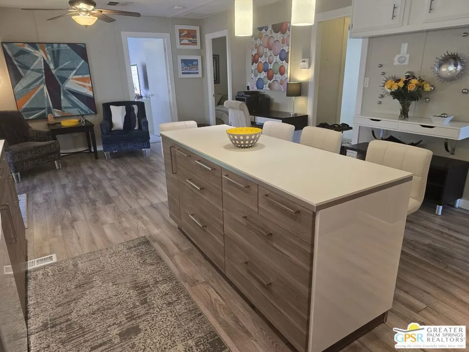 Cathedral City, California 92234, United States, 2 Bedrooms Bedrooms, ,2 BathroomsBathrooms,Residential,Active,91915