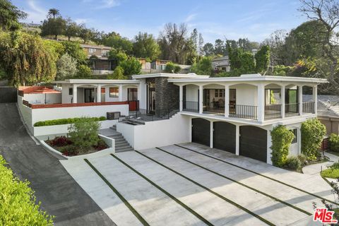 A home in Tarzana