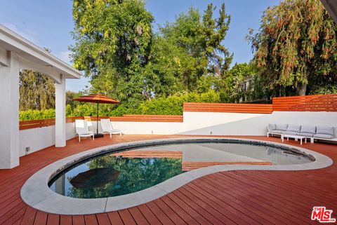 A home in Tarzana