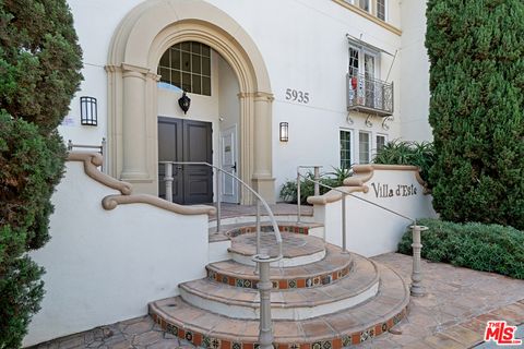 A home in Playa Vista