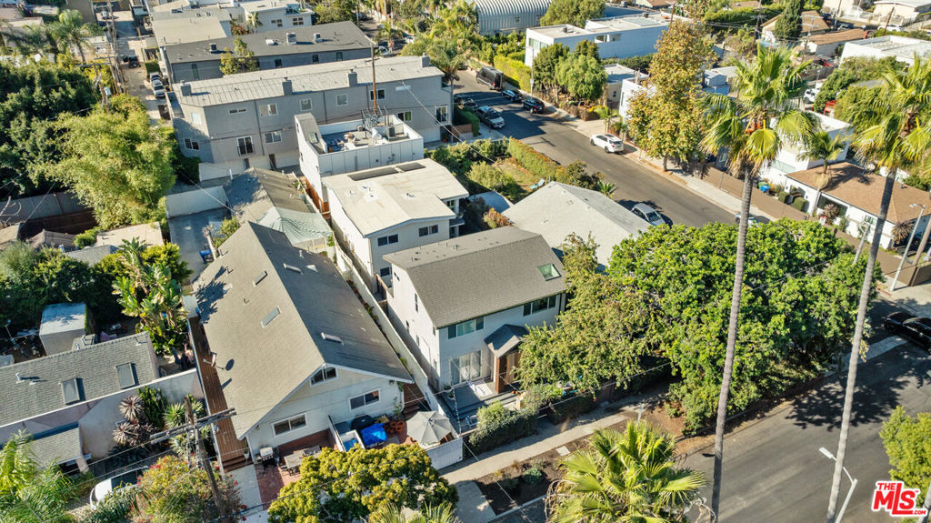 705 6th Avenue