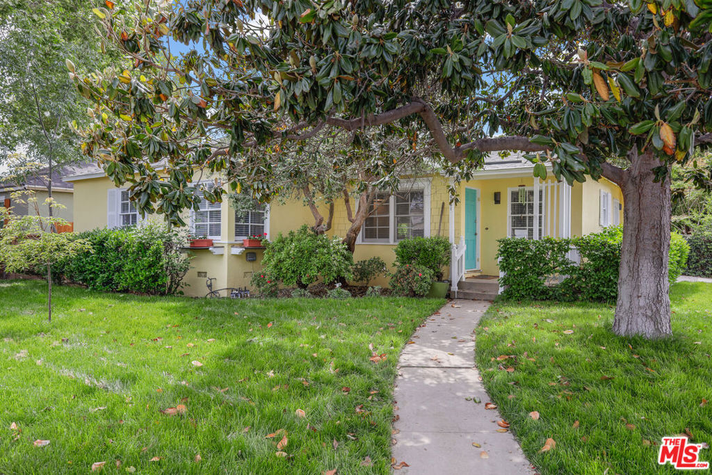 Listing image 1
