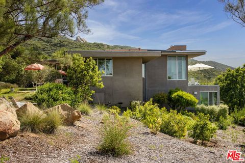 A home in Calabasas