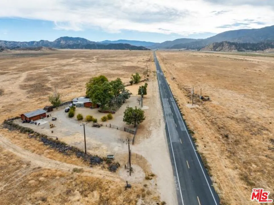 Cuyama, California 93252, United States, 2 Bedrooms Bedrooms, ,1 BathroomBathrooms,Residential,Active,33308