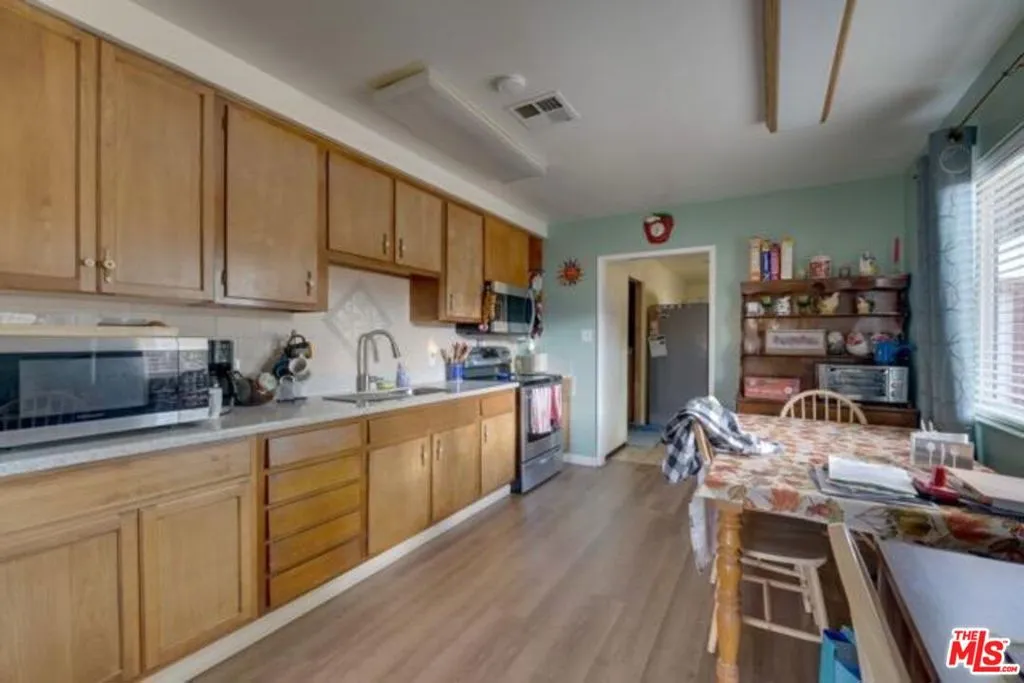 Cuyama, California 93252, United States, 2 Bedrooms Bedrooms, ,1 BathroomBathrooms,Residential,Active,33308