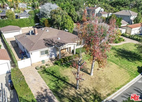 A home in La Canada Flintridge