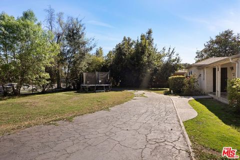 A home in Reseda