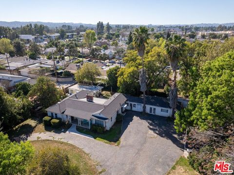 A home in Reseda