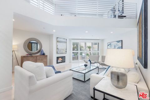 A home in Playa del Rey