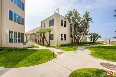 A home in Playa del Rey