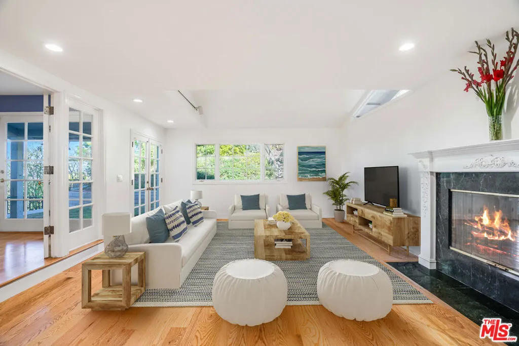 Rolling Hills Estates, California 90274, United States, 5 Bedrooms Bedrooms, ,5 BathroomsBathrooms,Residential,Active,16545