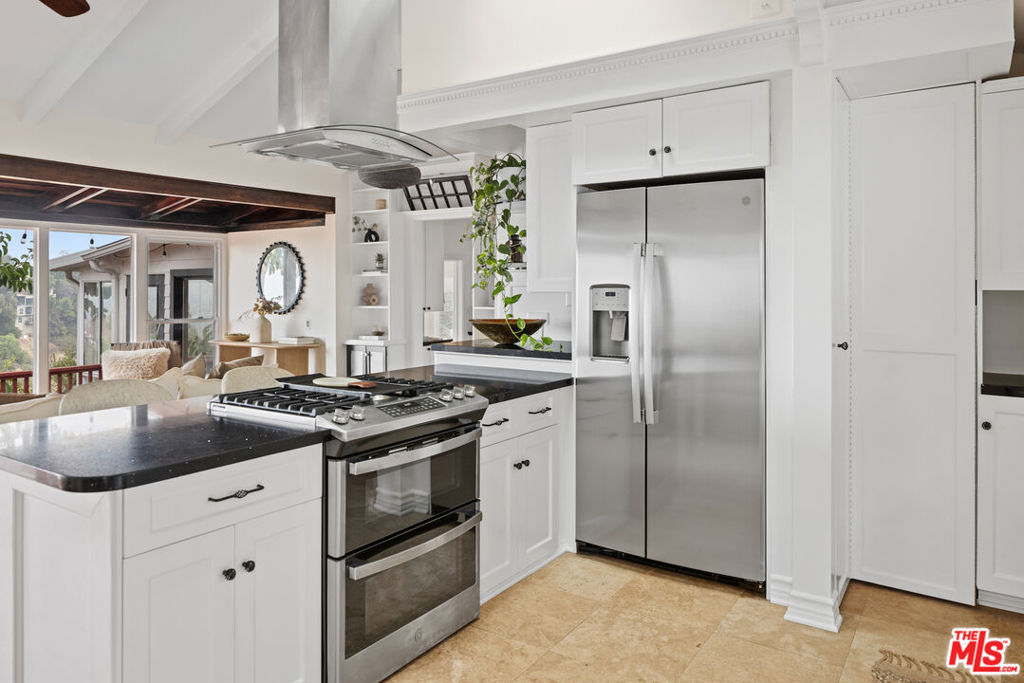 3750 Alta Mesa Drive