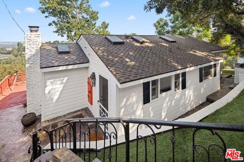 A home in Studio City