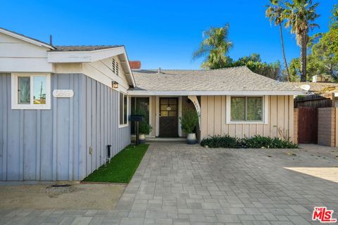 A home in North Hollywood