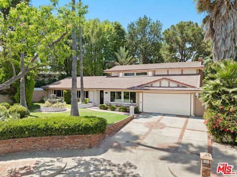 A home in Porter Ranch