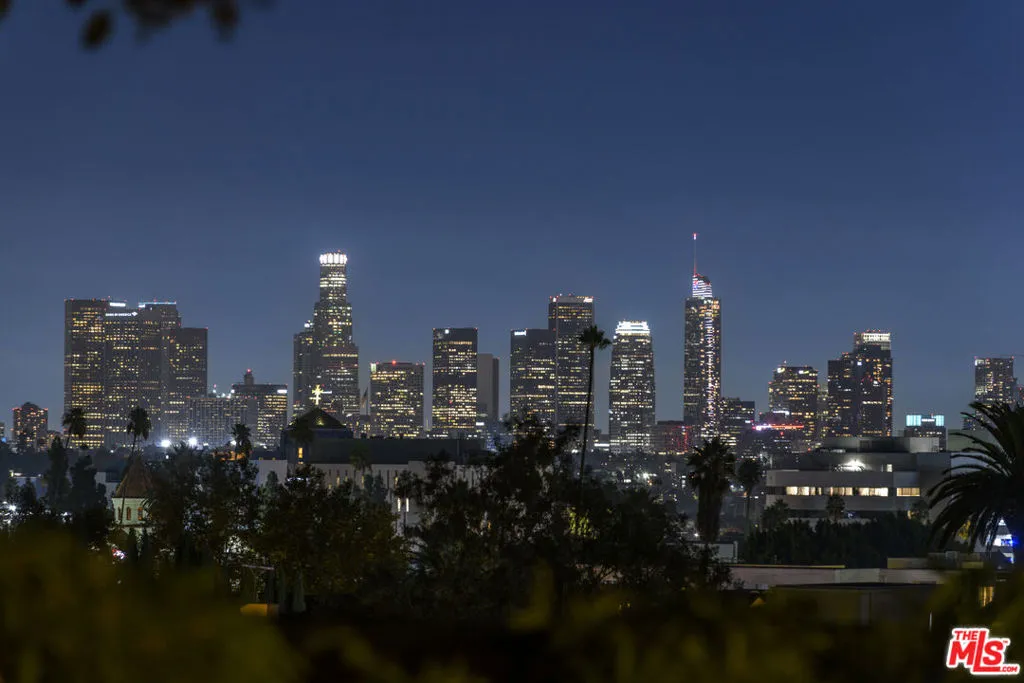 Los Angeles, California 90027, United States, 4 Bedrooms Bedrooms, ,3 BathroomsBathrooms,Residential,Active,17711