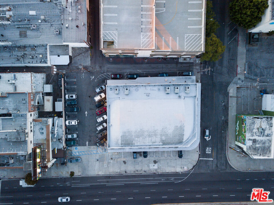 Properties 4 9432 Venice Boulevard