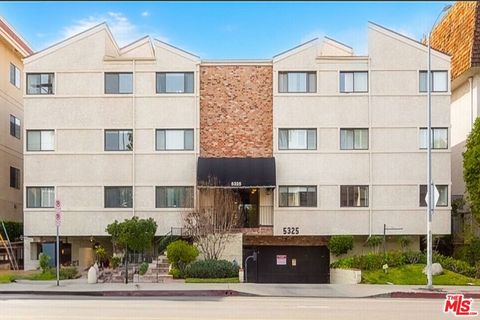 A home in Tarzana