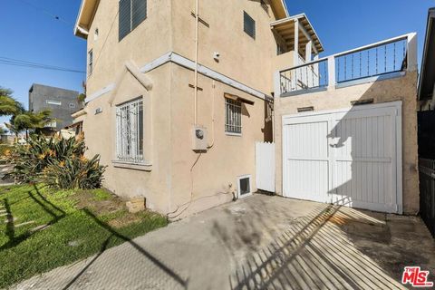 listing image 42