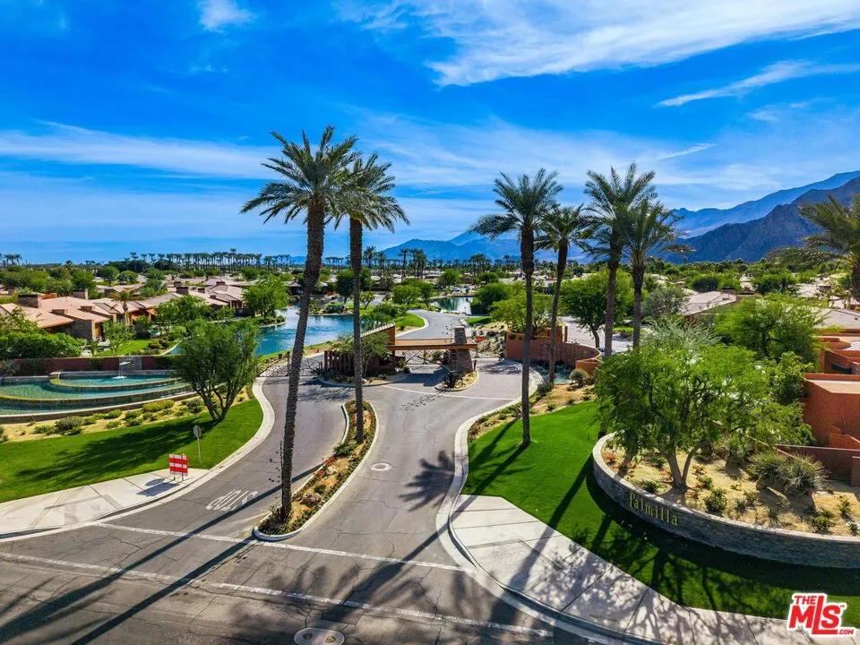 La Quinta, California 92253, United States, 3 Bedrooms Bedrooms, ,4 BathroomsBathrooms,Residential,Active,21958