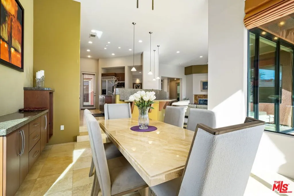 La Quinta, California 92253, United States, 3 Bedrooms Bedrooms, ,4 BathroomsBathrooms,Residential,Active,21958