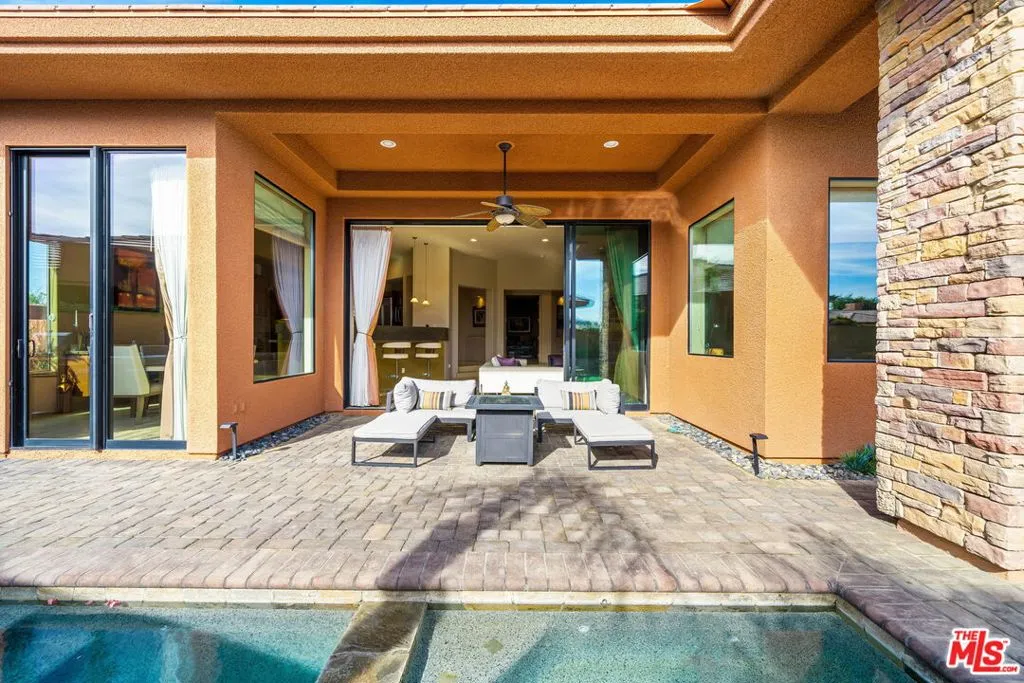 La Quinta, California 92253, United States, 3 Bedrooms Bedrooms, ,4 BathroomsBathrooms,Residential,Active,21958