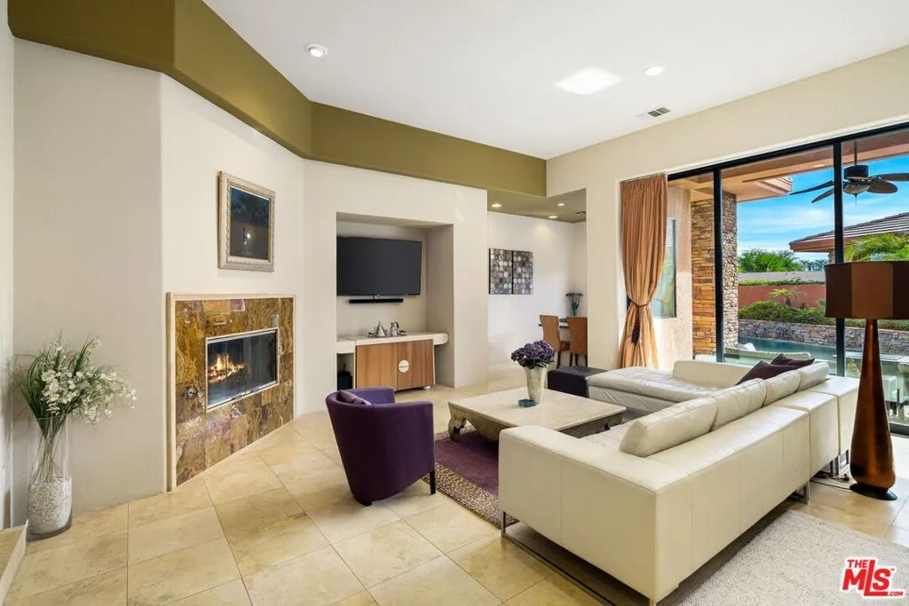 La Quinta, California 92253, United States, 3 Bedrooms Bedrooms, ,4 BathroomsBathrooms,Residential,Active,21958